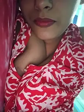 Stripchat Free Live Porn of sexyindi_couple