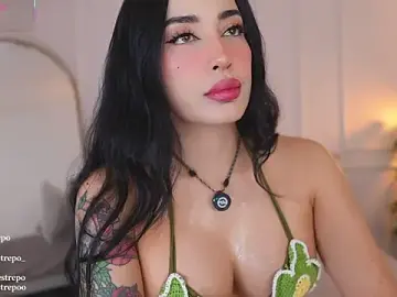 Stripchat Sex Cam of CATALINA_RESTREPO