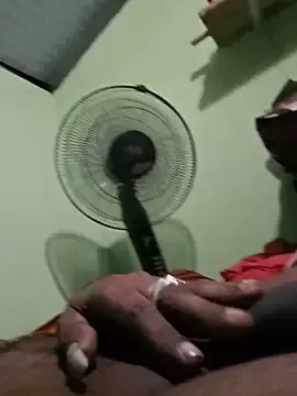 Stripchat Nude Webcam of chandrasirik