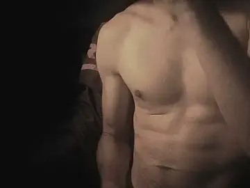 Stripchat Adult Webcam of coolmementox