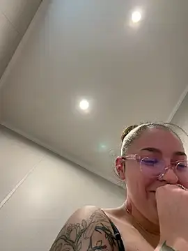 Stripchat Free Live Porn of Mamachulita