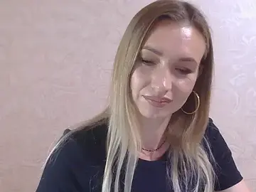 Stripchat Live Sex Cam of NoirEnigma