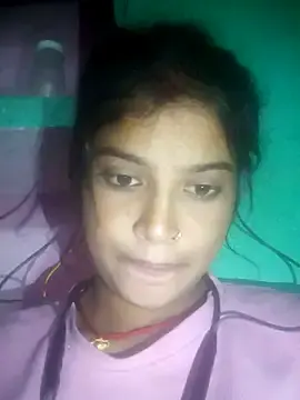 Stripchat Live Sex Cam of chaya_sexe
