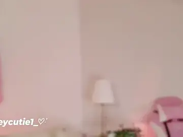 Stripchat Best live sex cam show of Cutie_Riley