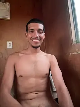 Stripchat Adult Webcam of Guillermo618