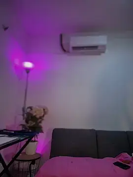 Stripchat Free Live Porn of SheenaBrooke