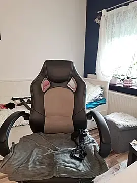 Stripchat Live Sex Cam of missjenn_x