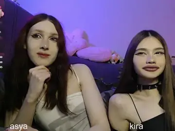Stripchat Live Sex Cam of sweetykittysysya