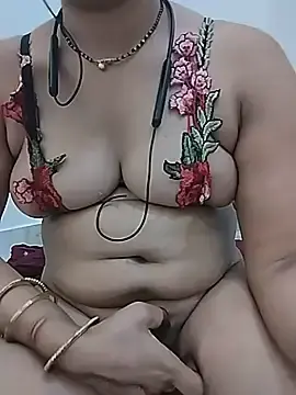 Stripchat Live Porn of KAJALBHABHI_
