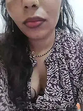 Stripchat Watch Live Sex Cams of KAJALBHABHI_