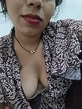 Stripchat Watch Live Sex Cams of KAJALBHABHI_