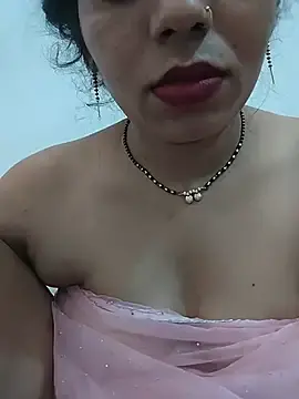 Stripchat Adult Webcam of KAJALBHABHI_