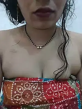 Stripchat Sex Cam of KAJALBHABHI_