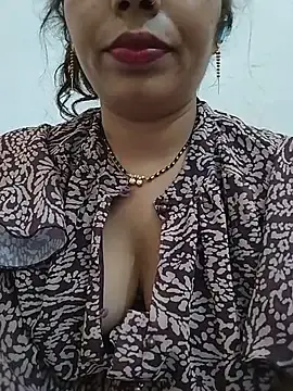 Stripchat Best Webcam of KAJALBHABHI_
