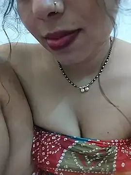Stripchat Live Sex Cam of KAJALBHABHI_