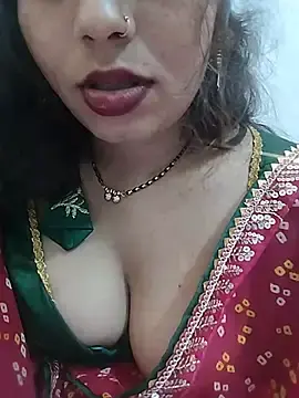 Stripchat Watch Live Sex Cams of KAJALBHABHI_