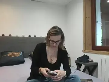 Stripchat Adult Webcam of Madame_Callie