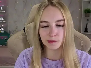 Stripchat Watch Live Sex Cams of Shy_Polly