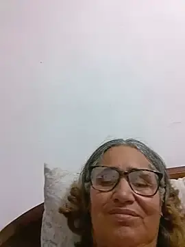 Stripchat Live Sex of _candi
