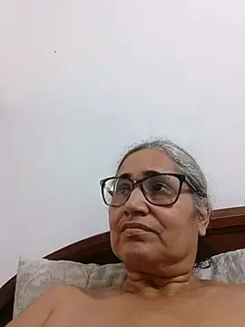 Stripchat Live Porn of _candi