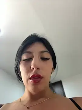 Stripchat Adult Webcams of MiaJones21