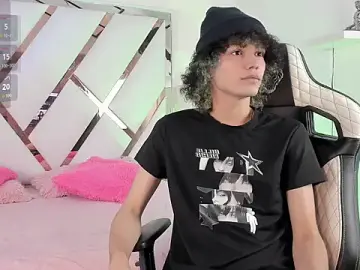 Stripchat Best Webcam of thanier_18