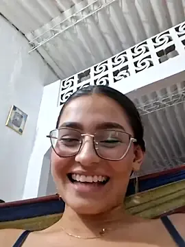 Stripchat Live Sex Cam of Ary-18