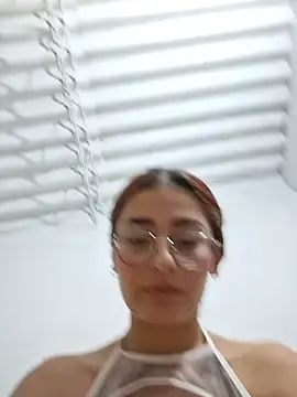 Stripchat Sex Cam of Ary-18
