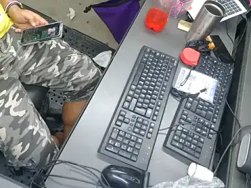 Stripchat Live Sex Cam of BustedCall