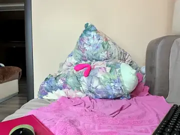 Stripchat Free Porn Cam of Daddysgirl_777