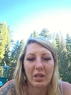 Stripchat Private Sex Chat of SheIsSomething