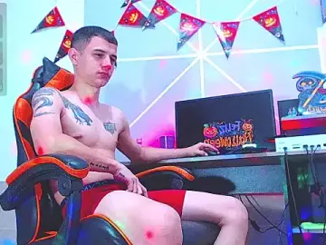 Stripchat Live Sex Cam of ADAM_HOT