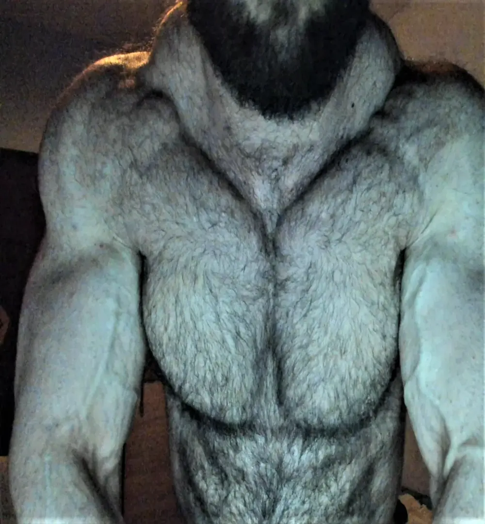 Hugealphabeast