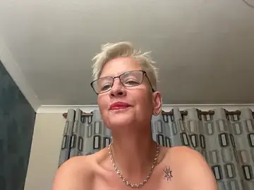 Stripchat Private Sex Chat of JennyHazel1