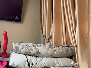 Stripchat Live Porn of AudreySpanksFuck-