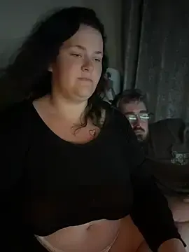 Stripchat Live Sex of CurvyScarlett69