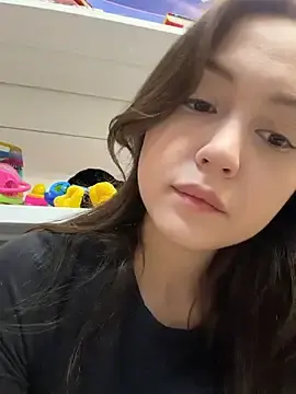 Stripchat Live Sex Cam of Peachy_Dream