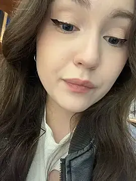 Stripchat Free Porn Cam of Peachy_Dream