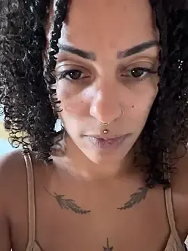 Stripchat Free Live Porn of SweetPetiteNoir