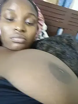 Stripchat Live Sex of Thickgal_