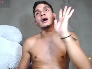 Stripchat Private Sex Chat of Angel_latinboy