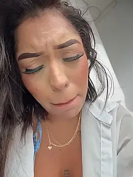 Stripchat Free Porn Cam of MystiqueXXX