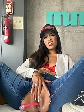 Stripchat Sex Chat of MystiqueXXX