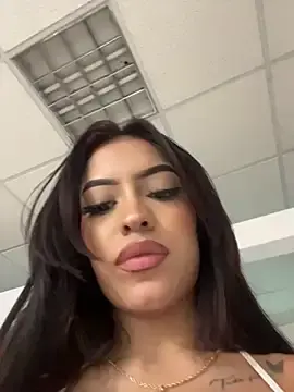 Stripchat Adult Webcams of MystiqueXXX