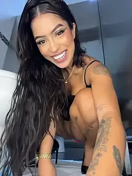 Stripchat Sex Cam of MystiqueXXX