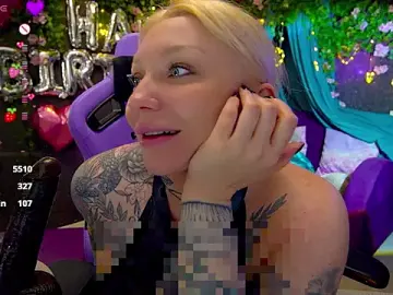 Stripchat Nude Webcam of BlackedBarbie
