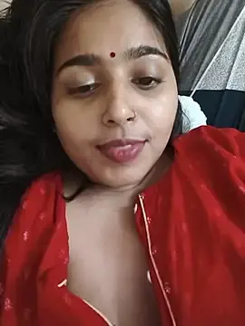 Stripchat Free Porn Cam of Cute-Simmi69