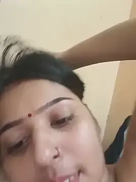 Stripchat Adult Video Chat of Cute-Simmi69