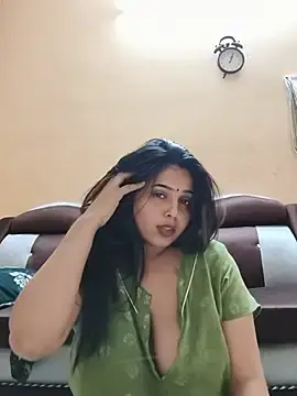 Stripchat Adult Video Chat of Cute-Simmi69