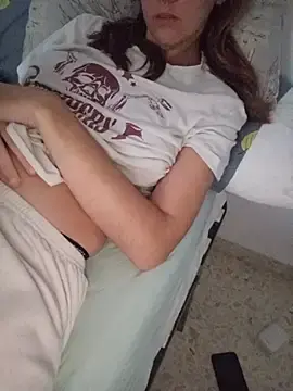 Stripchat Live Sex Cam of Honeygirl08